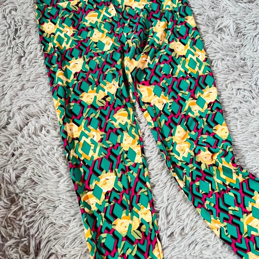 Geometric Floral Wild Unique Eclectic vibrant printed buttery Lularoe legging - Picture 2 of 5